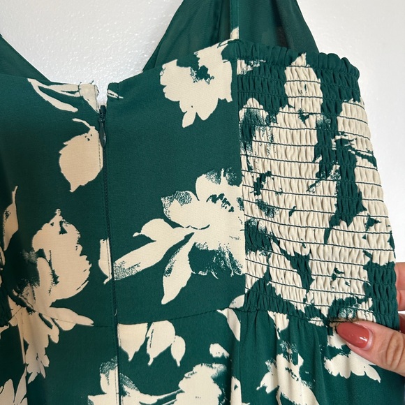 Abercrombie & Fitch Ruffle Tiered Maxi Dress, Green, Size S - Picture 7 of 10